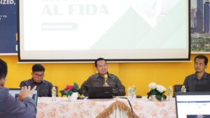 Kettua Yayasan AL Fida Membeirkan Arahan Sosialisasi